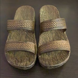 Dark brown Pali sandals || 6w